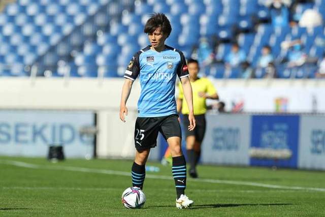 意甲-伊尔迪兹破门维阿建功 尤文图斯2-0都灵